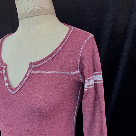 Initial Canadian make mauve/raspberry Heather T - Picture 3 of 5